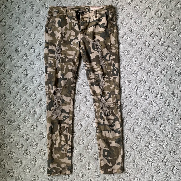 Camouflage cropped jeans by Wish List - Picture 1 of 3
